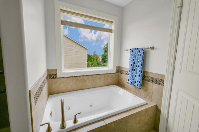 2107 Max Run Dr E, Champaign, IL 61822 - bathroom with a tub with jets