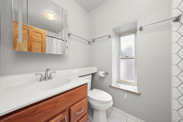 9316 S Utica Ave, Evergreen Park, IL 60805 - full bathroom featuring vanity and a shower with curtain