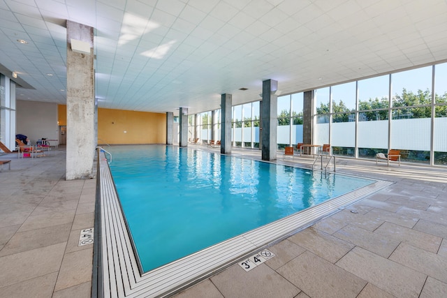 9715 Woods Dr Unit 700, Skokie, IL 60077 - view of indoor pool