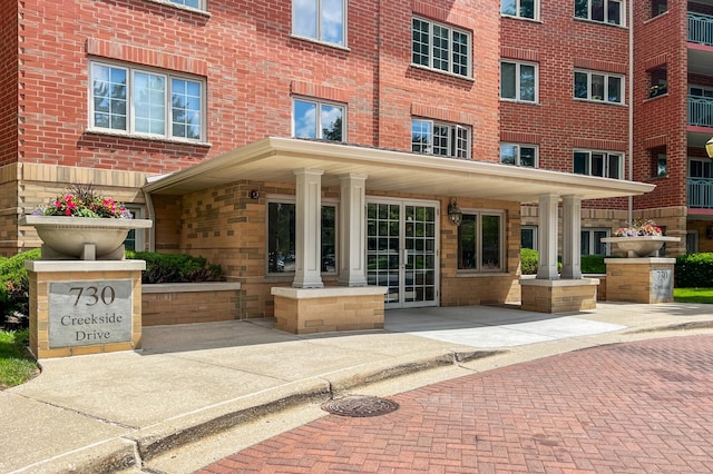 730 Creekside Dr Unit 104, Mount Prospect, IL 60056 - view of building exterior