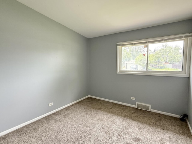 1133 Parkview Ave, Chicago Heights, IL 60411 - carpeted spare room featuring baseboards