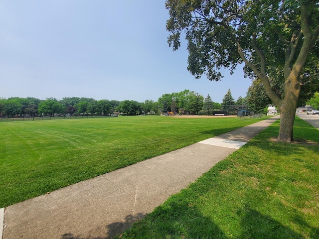1308 Frances Pkwy, Park Ridge, IL 60068 - view of home's community with a yard