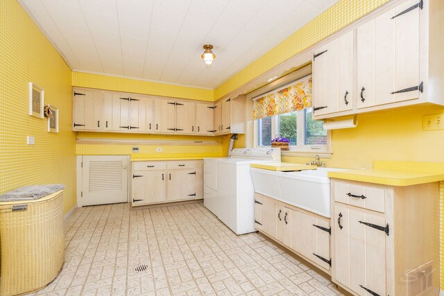 10661 Newbury St, Westchester, IL 60154 - photo 21