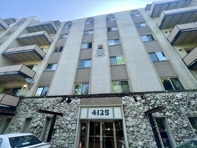4125 N Keystone Ave Unit 605, Chicago, IL 60641 - view of apartment building / complex