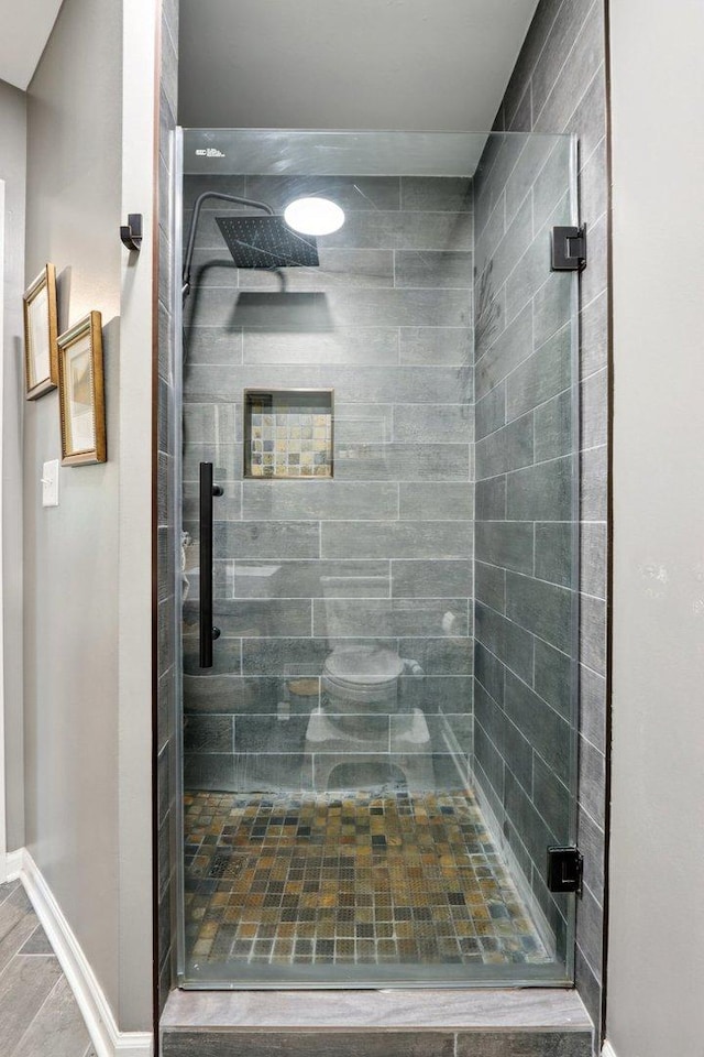 2025 Westbury Ln, Aurora, IL 60502 - full bath featuring a stall shower
