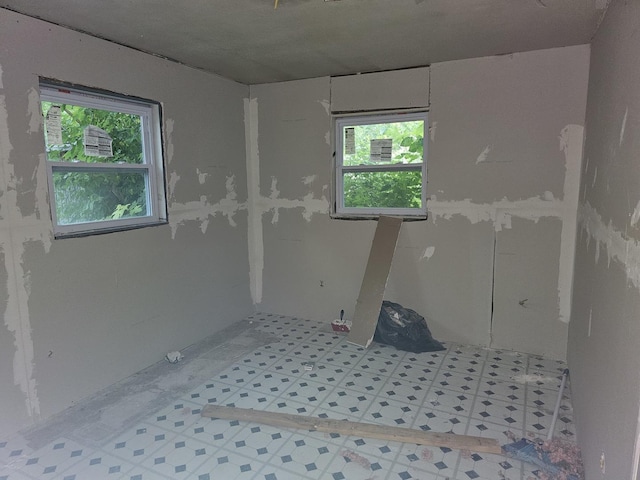 1161 Halloran St, Sauget, IL 62206 - photo 3