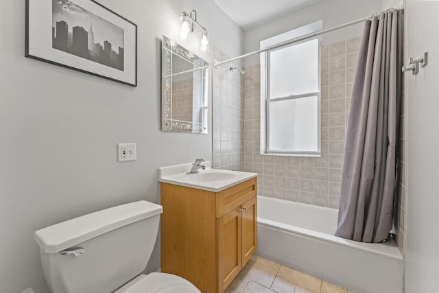 6351 N Glenwood Ave Unit 1S, Chicago, IL 60660 - bathroom with vanity, shower / bath combination with curtain, and tile patterned floors