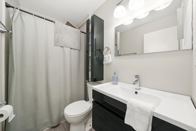 4113 W 97th Pl Unit 104, Oak Lawn, IL 60453 - bathroom with vanity and a shower with curtain