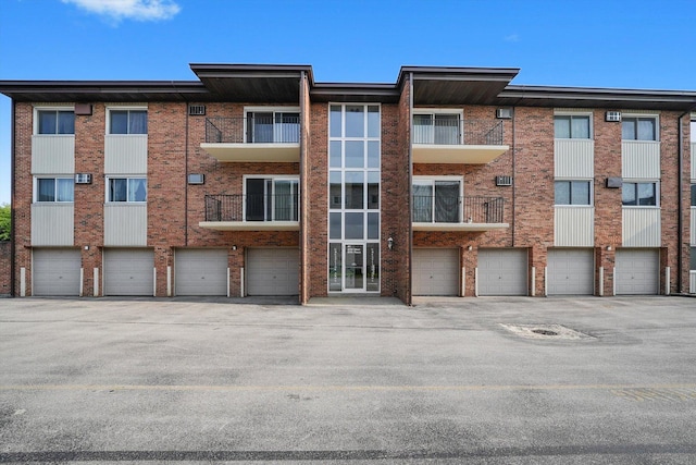 4113 W 97th Pl Unit 104, Oak Lawn, IL 60453 - view of apartment building / complex