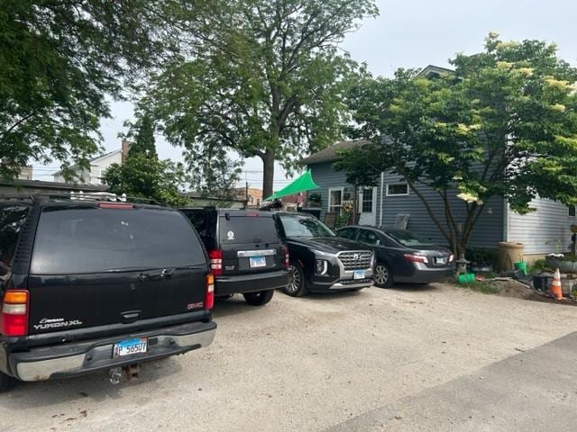 118 W N St, Elburn, IL 60119 - view of parking / parking lot