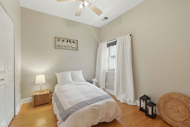 4857 N Drake Ave Unit G, Chicago, IL 60625 - bedroom with light wood-style flooring, a ceiling fan, and lofted ceiling