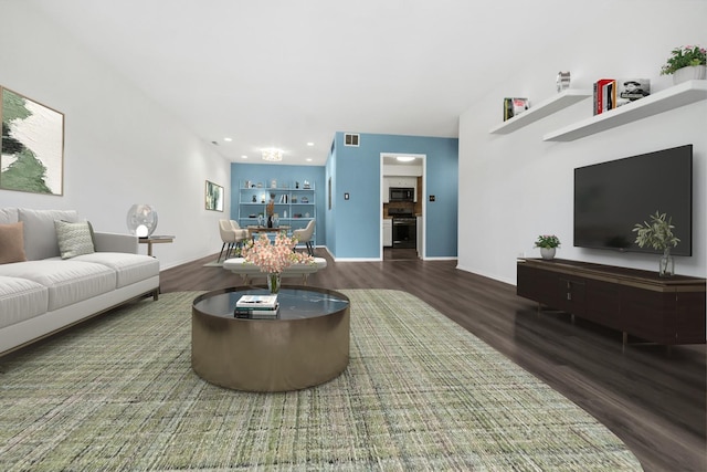 7200 N Ridge Blvd Unit 2K, Chicago, IL 60645 - living room with wood finished floors and recessed lighting