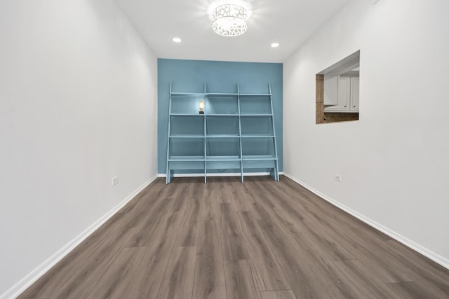 7200 N Ridge Blvd Unit 2K, Chicago, IL 60645 - unfurnished room featuring wood finished floors and recessed lighting