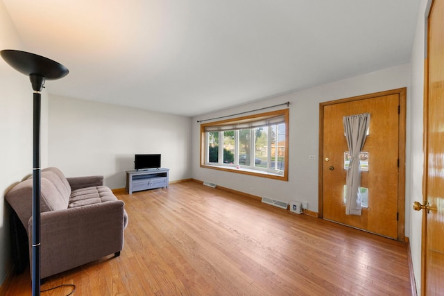 436 Marion St, Bensenville, IL 60106 - foyer featuring light wood-style flooring