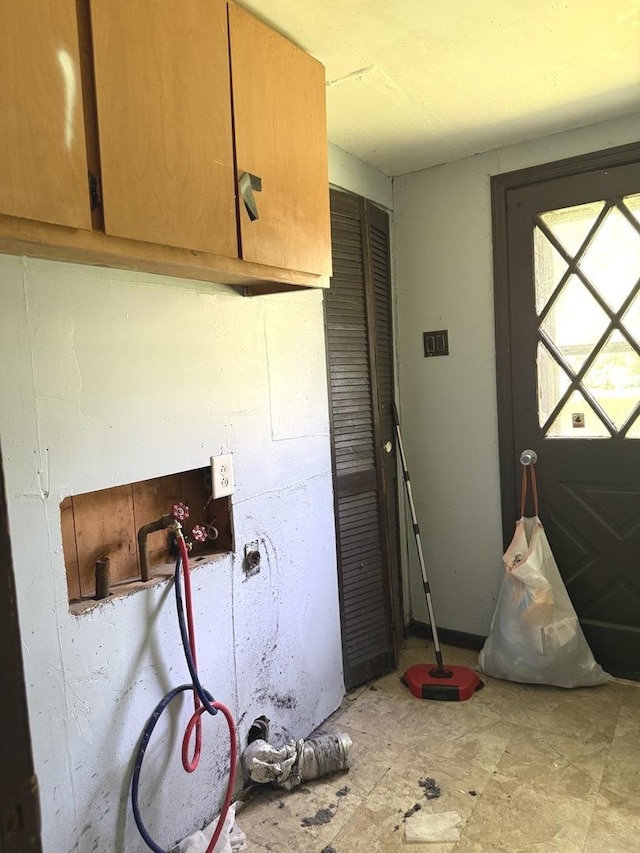 26048 S Dixie Hwy, Crete, IL 60417 - view of washroom