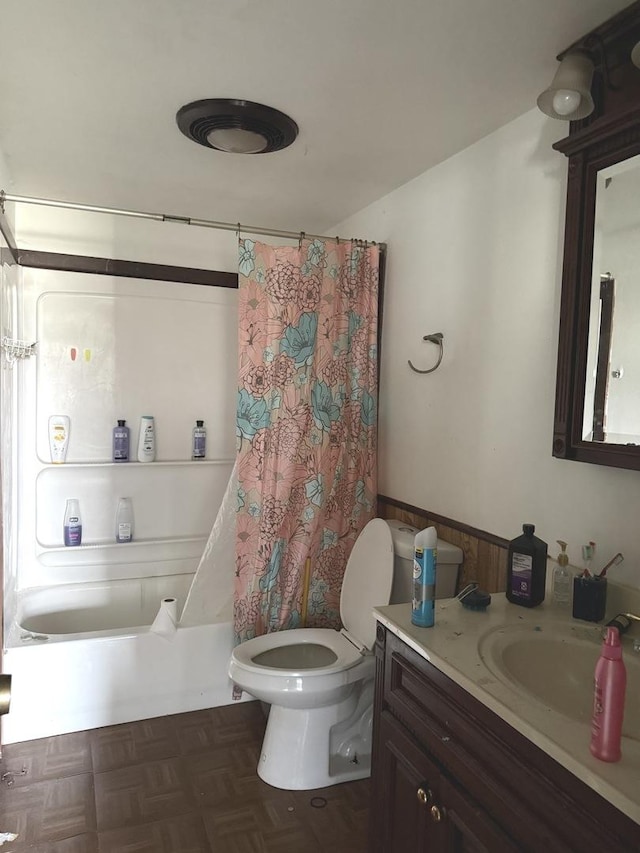 26048 S Dixie Hwy, Crete, IL 60417 - full bathroom featuring vanity and shower / tub combo