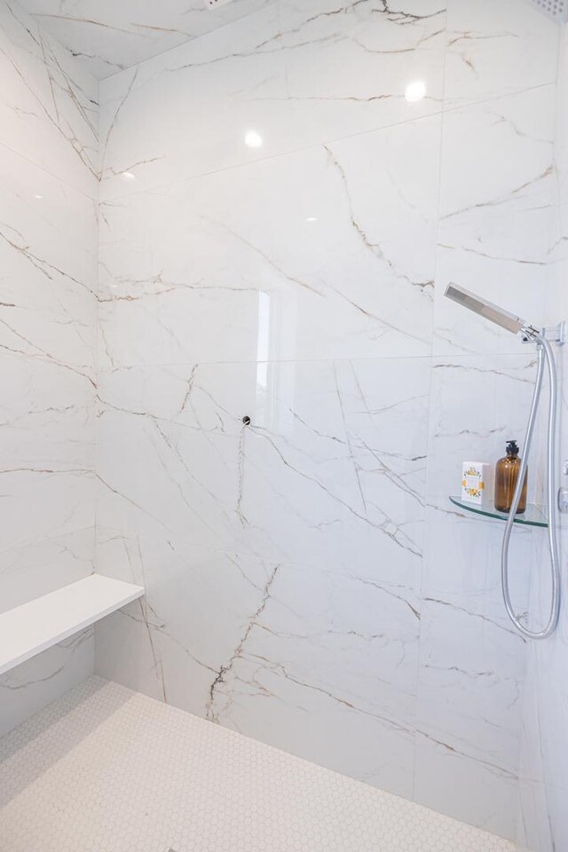 1016 N Hermitage Ave Unit 1, Chicago, IL 60622 - bathroom with a marble finish shower