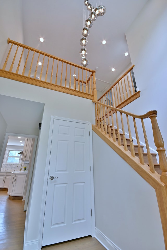 8318 Kilbourn Ave, Skokie, IL 60076 - photo 17