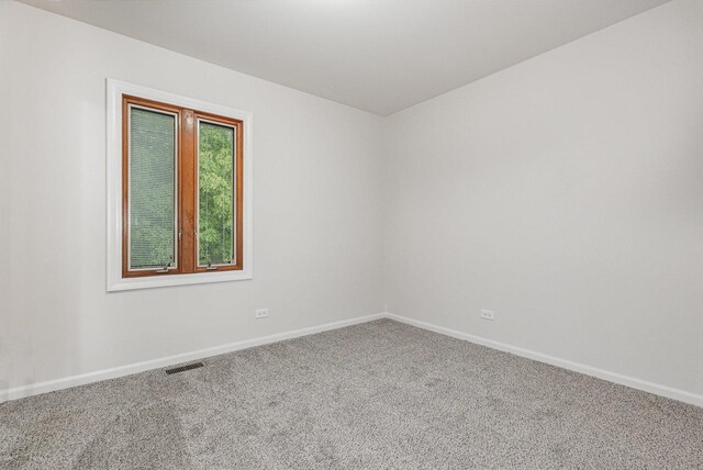 1500 Bunescu Ln, Buffalo Grove, IL 60089 - carpeted spare room with baseboards