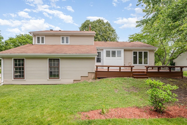 1500 Bunescu Ln, Buffalo Grove, IL 60089 - back of property featuring a deck, a yard, and a shingled roof