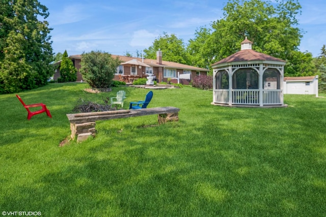 10901 W 131st St, Orland Park, IL 60467 - view of green lawn with a gazebo