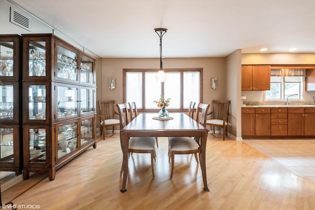 10901 W 131st St, Orland Park, IL 60467 - dining space with light wood-style floors and recessed lighting