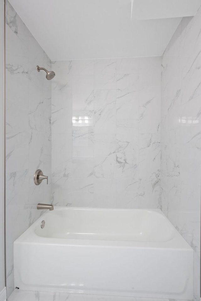 7810 N Neva Ave, Niles, IL 60714 - full bathroom with washtub / shower combination