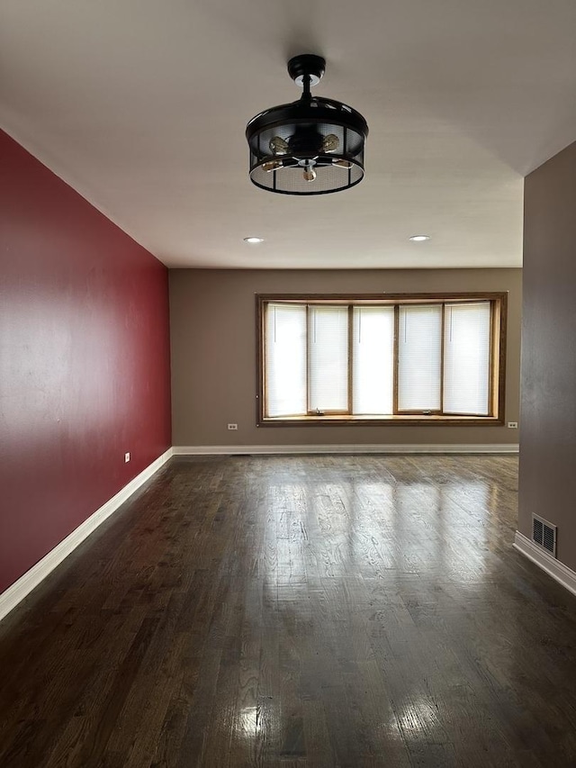 19205 Ada St, Lansing, IL 60438 - unfurnished room featuring baseboards, wood finished floors, and recessed lighting
