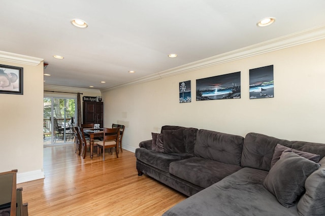 1262 N Kennedy Dr, Streamwood, IL 60107 - living room featuring ornamental molding, recessed lighting, and light wood-type flooring