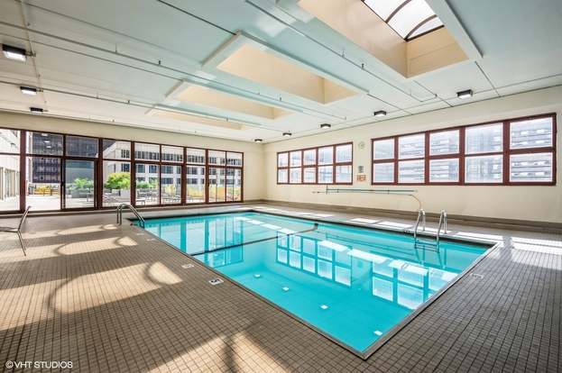 200 N Dearborn St Unit 2006, Chicago, IL 60601 - view of indoor pool