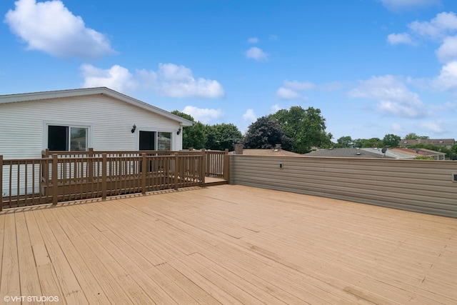 7032 W 63rd Pl, Chicago, IL 60638 - view of wooden terrace