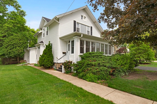 148 N Charlotte St, Lombard, IL 60148 - photo 1
