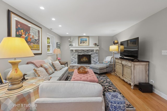 77 Flicker Ct, Naperville, IL 60565 - photo 18