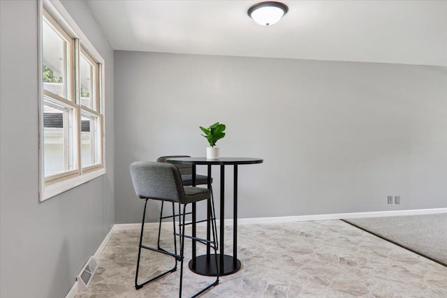 1209 Gettysburg Dr, Bloomington, IL 61704 - dining space featuring baseboards