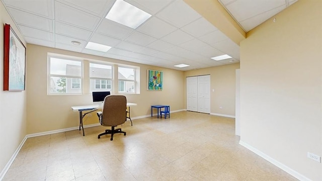 3201 Rockwell Cir, Mundelein, IL 60060 - office space with baseboards