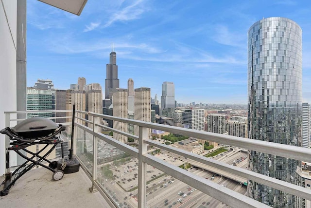 737 W Washington Blvd Unit 3308, Chicago, IL 60661 - balcony with a view of skyline