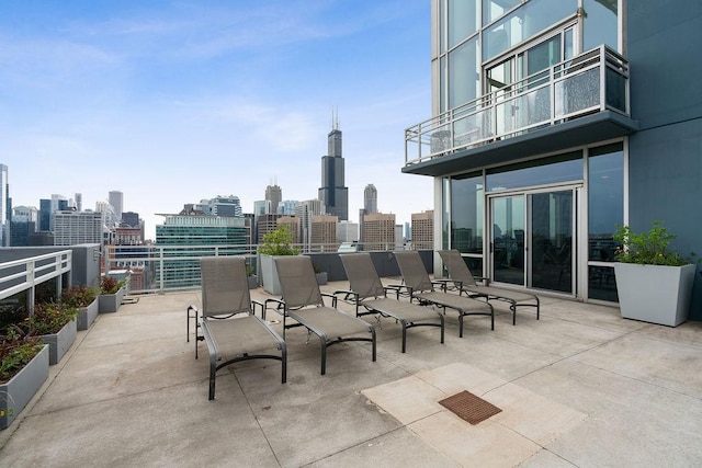 737 W Washington Blvd Unit 3308, Chicago, IL 60661 - patio / terrace featuring a skyline view
