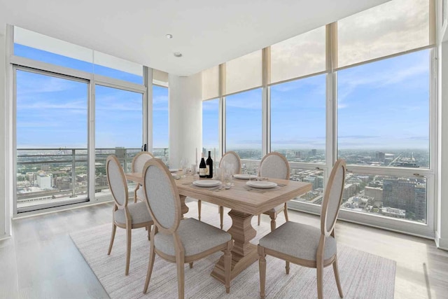 737 W Washington Blvd Unit 3308, Chicago, IL 60661 - sunroom / solarium with plenty of natural light