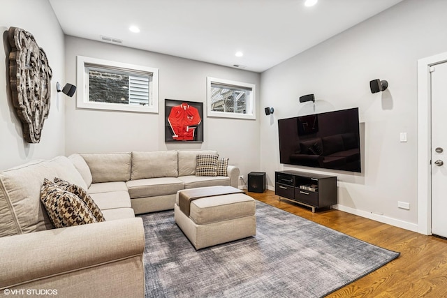874 N Marshfield Ave Unit 1, Chicago, IL 60622 - living room featuring wood finished floors and recessed lighting