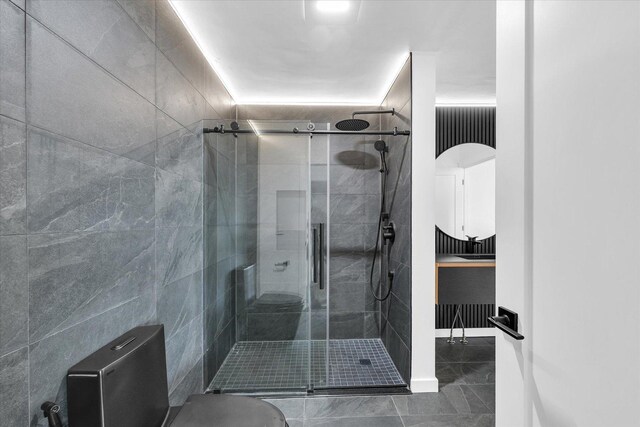 1904 Mullikin Dr, Champaign, IL 61822 - bathroom featuring tile patterned flooring and a shower stall