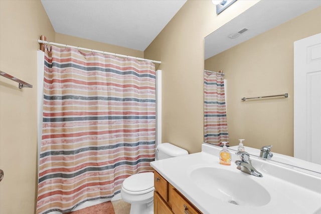 3911 Tallgrass Dr, Champaign, IL 61822 - full bath featuring vanity and curtained shower