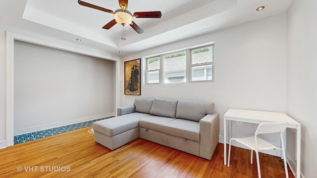 117 S Grove Ave, Oak Park, IL 60302 - living area featuring a tray ceiling, a ceiling fan, wood finished floors, and recessed lighting