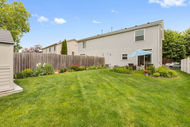 2583 Warm Springs Ln, Naperville, IL 60564 - back of property
