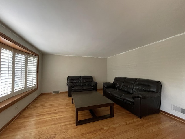10505 S Central Park Ave, Chicago, IL 60655 - living area featuring light wood-style flooring and baseboards