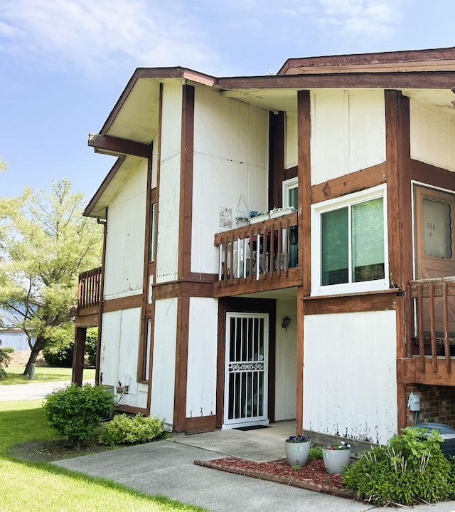 786 Delmar Ct Unit 6, University Park, IL 60484 - doorway to property with a balcony