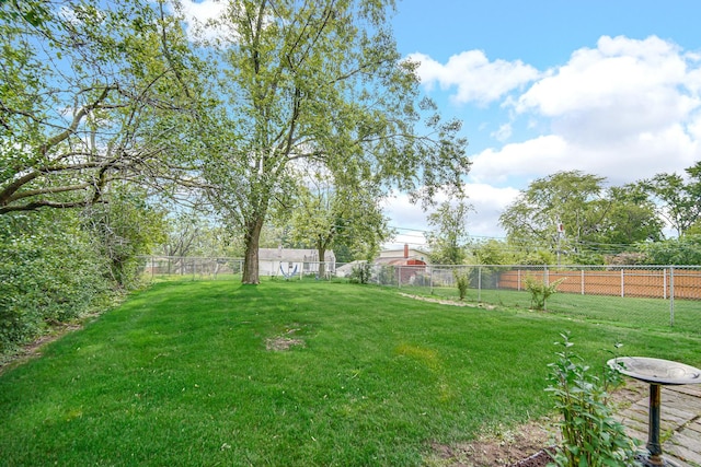 17401 Emerson Ave, Hazel Crest, IL 60429 - view of yard