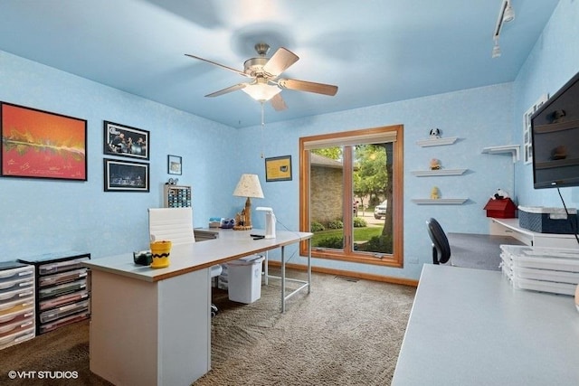 401 Woodside Dr, Wood Dale, IL 60191 - home office with a ceiling fan