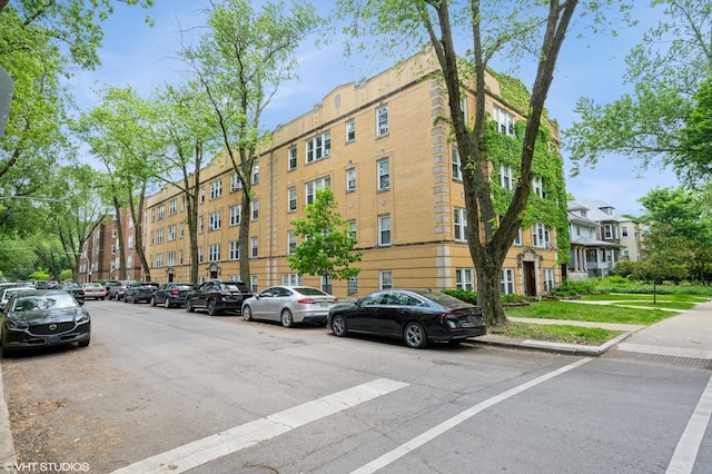 6970 N Wolcott Ave Unit 1, Chicago, IL 60626 - view of apartment building / complex