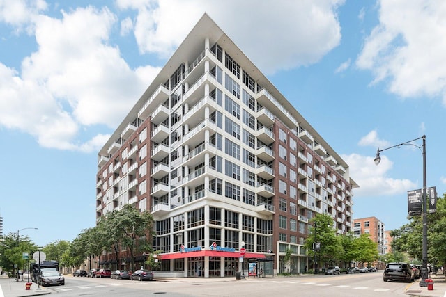 901 W Madison St Unit 1002, Chicago, IL 60607 - view of building exterior