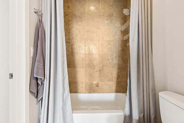 901 W Madison St Unit 1002, Chicago, IL 60607 - full bath with shower / tub combo with curtain and toilet